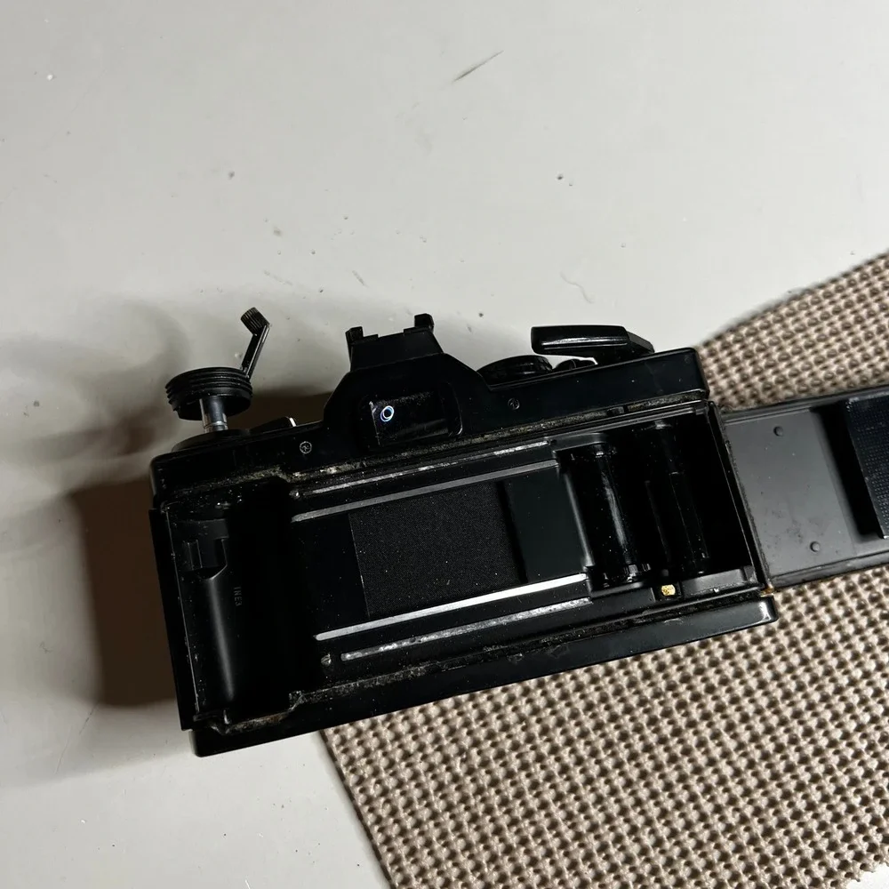 Olympus OM-2S Program 35mm SLR Film Camera Body Black For Parts Repair